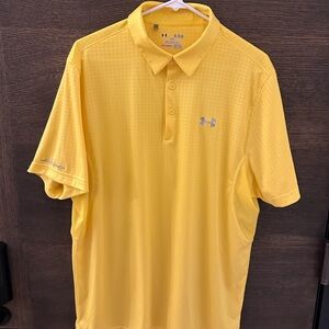 XL -yellow - under armor -loose - heat gear polo